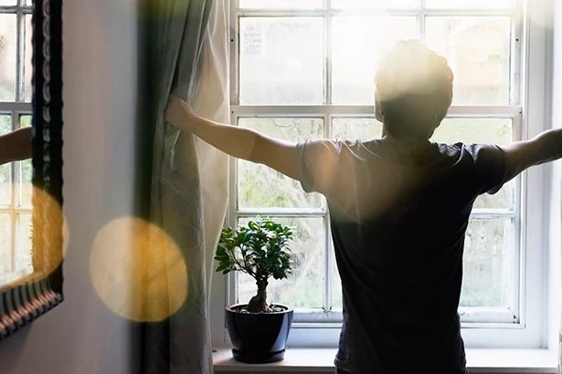 lower-mortgage-rates-are-bringing-buyers-back-to-the-market-KCM